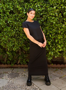Women's FULL LENGTH BLACK PENCIL SKIRT – Raven's Nest